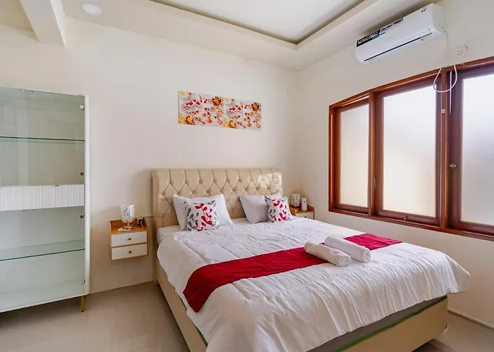 Dbelid Royal House - Private 5br In Jimbaran